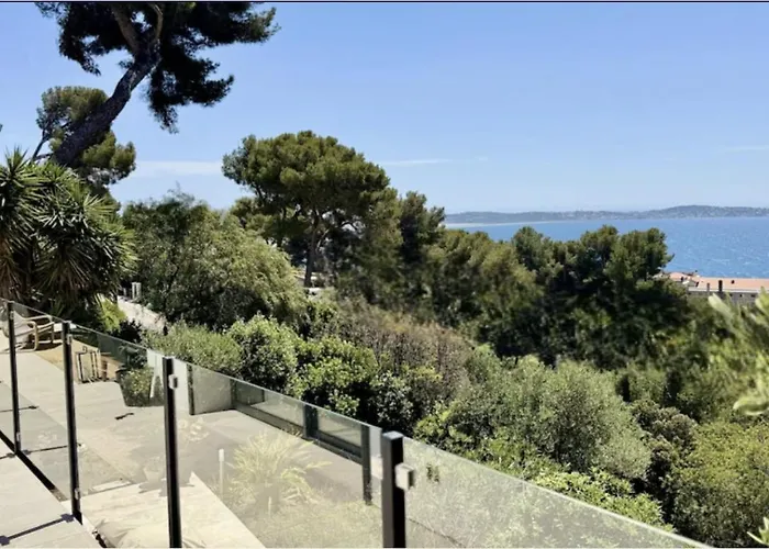 Kalliope - Vue - Piscine - New Vila *