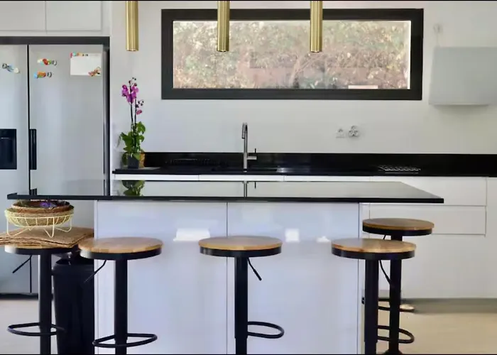 Kalliope - Vue - Piscine - New Vila