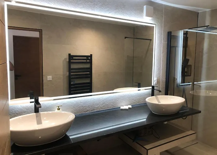 Kalliope - Vue - Piscine - New Vila Hyères