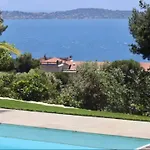 Kalliope - Vue - Piscine - New * Йер