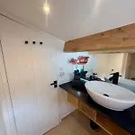 Kalliope - Vue - Piscine - New Villa Hyeres