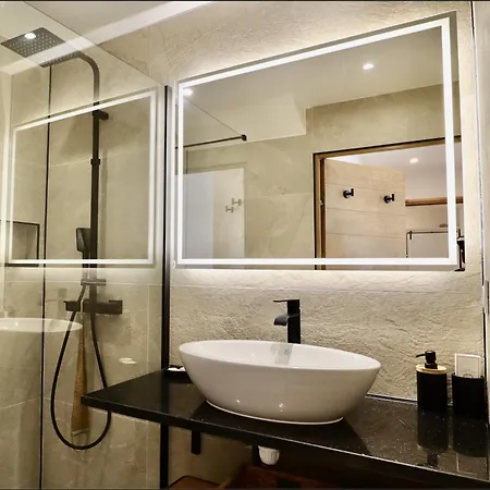 Kalliope - Vue - Piscine - New Villa *