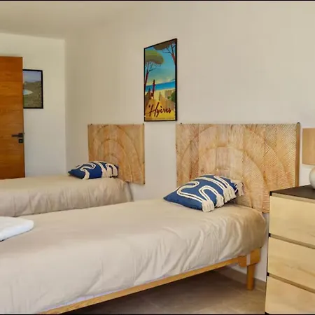 Villa Kalliope - Vue - Piscine - New Hyeres