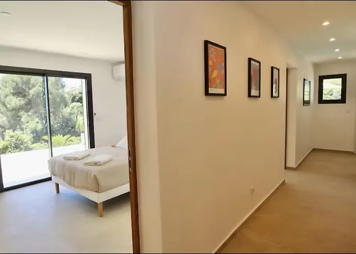 Villa Kalliope - Vue - Piscine - New Hyères